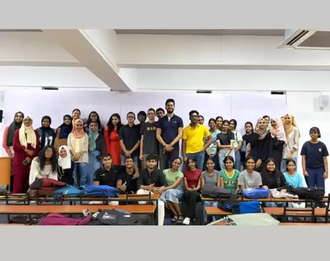 English Medium Political Science