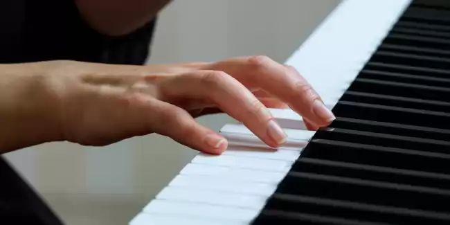 Online and Physical Piano Classes in Kandana