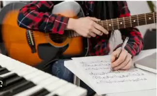 GUITAR & ORGAN CLASSES