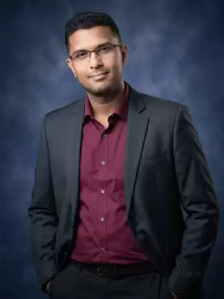 Master of IT and active Edexcel Examination Officer provides structured, exam-focused ICT and Computer Science lessons for top grades