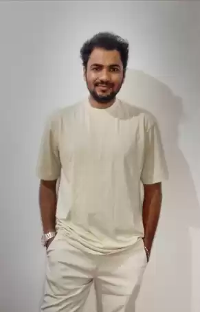 ගම්පහ උසස්පෙළ පාසල් රසායන විද්‍යා ගුරුවරයකු විසින් මෙහෙය වන තනි හා