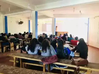 ඉතිහාසය කථාවකින් මොළයටම..🅰️